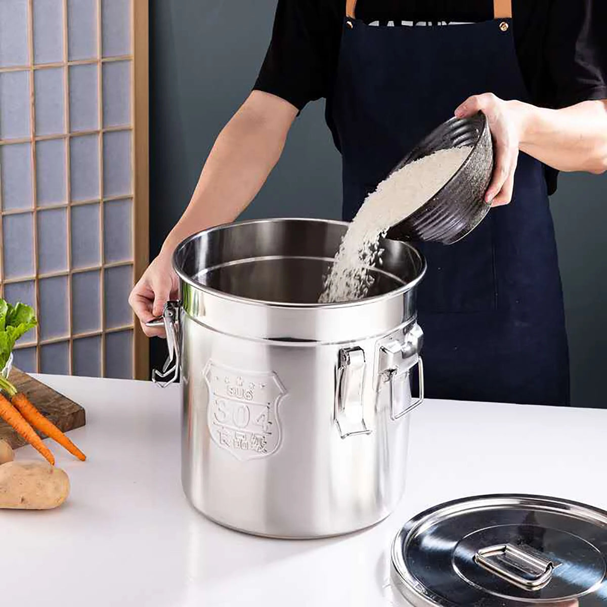 Stainless Steel Airtight Food Storage Container With Locking Clamp