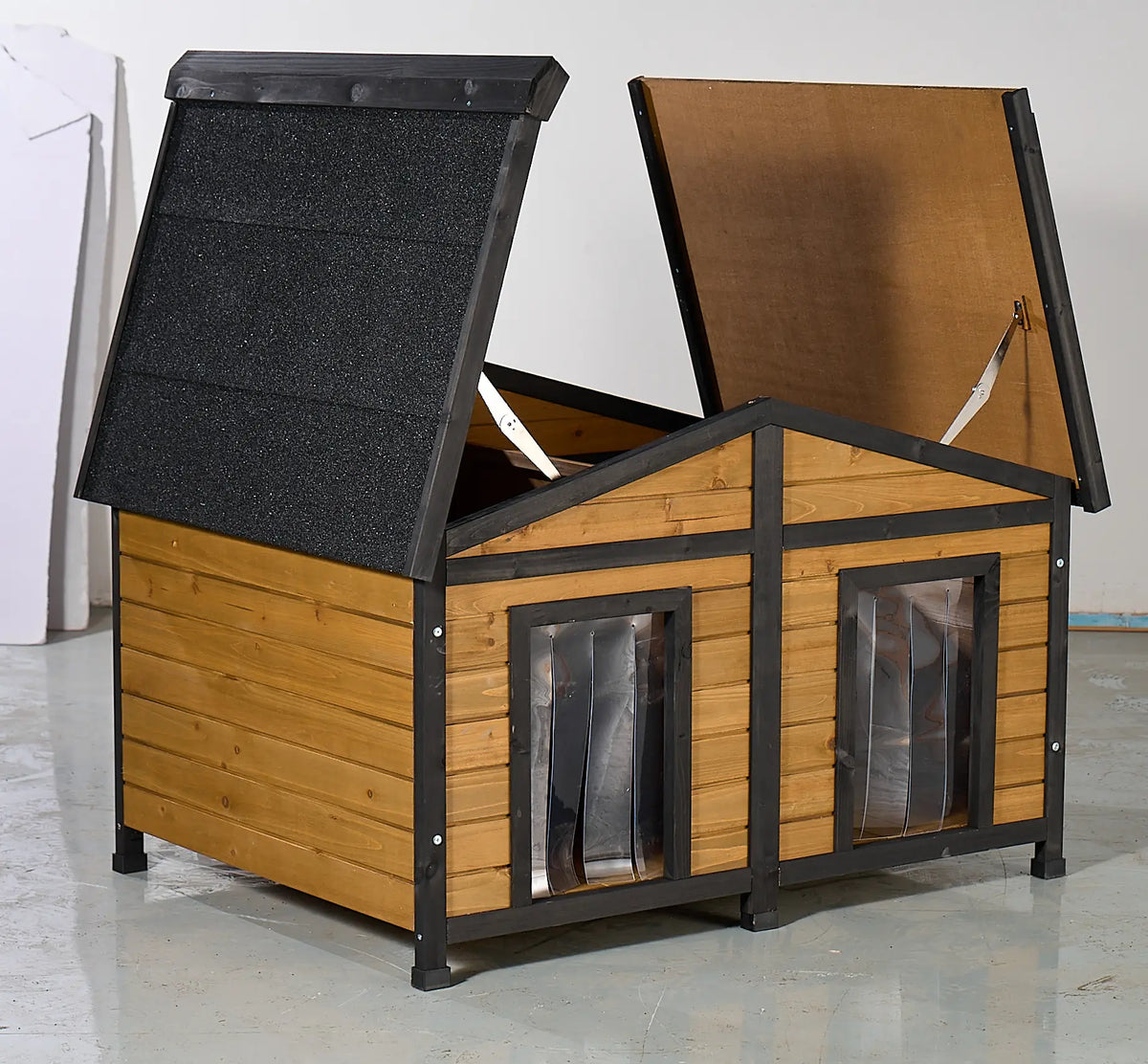 Natural Wood Double Door Outdoor Dog House Waterproof Kennel